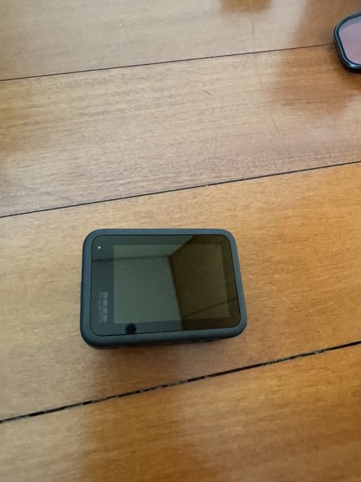 Gopro hero 11 with batteries pack