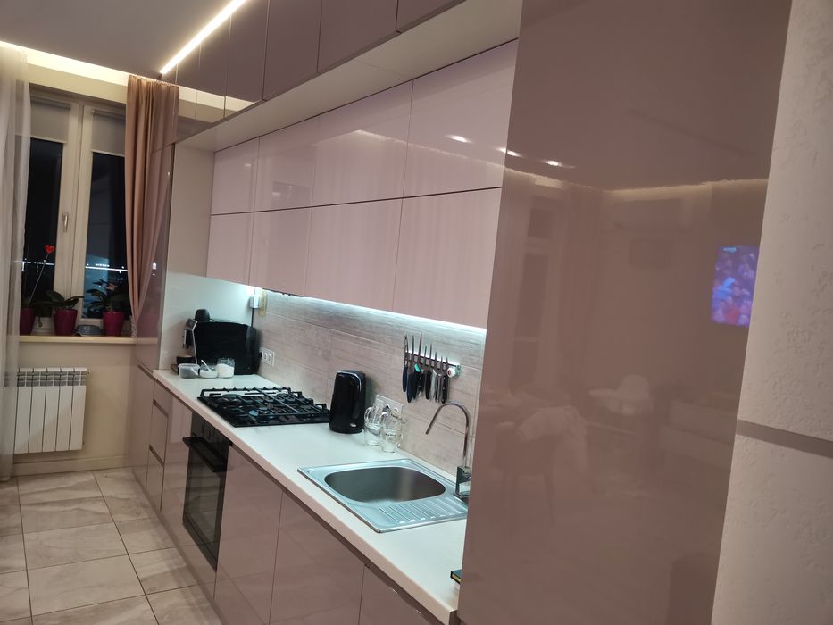 Продам дворівневу квартиру