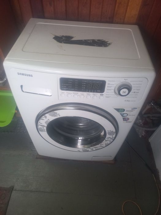 Продам пральну машинку  самсунг