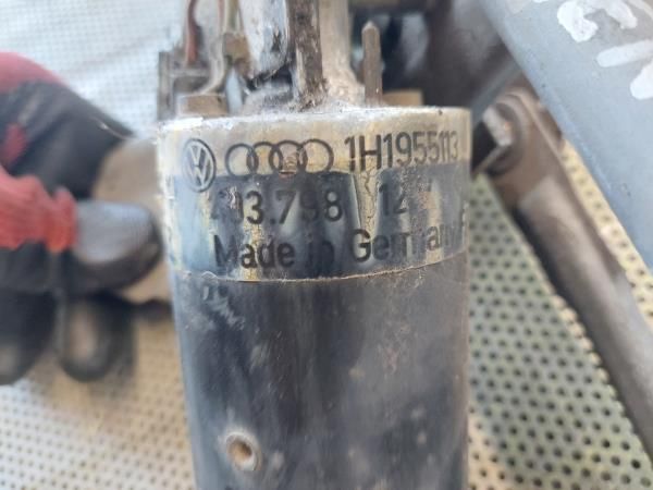 Motor limpa vidros frente VOLKSWAGEN Vento (1H2)