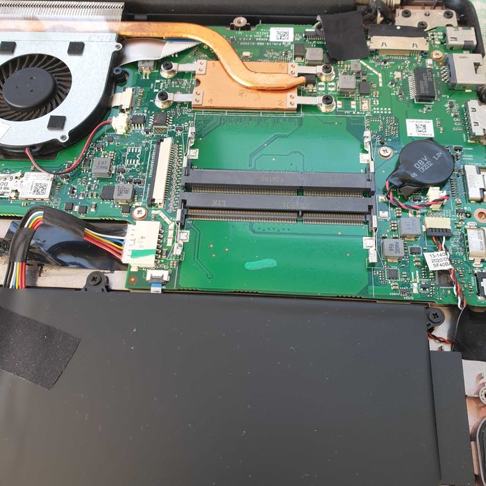 Medion SF40KB6 motherboard with i3-7020 processor, tested without anomalies64584337864193120