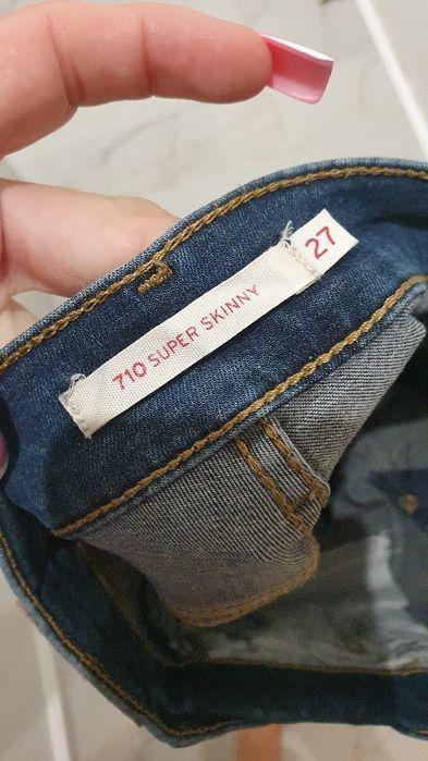 Spodnie jeansowe Levis 27