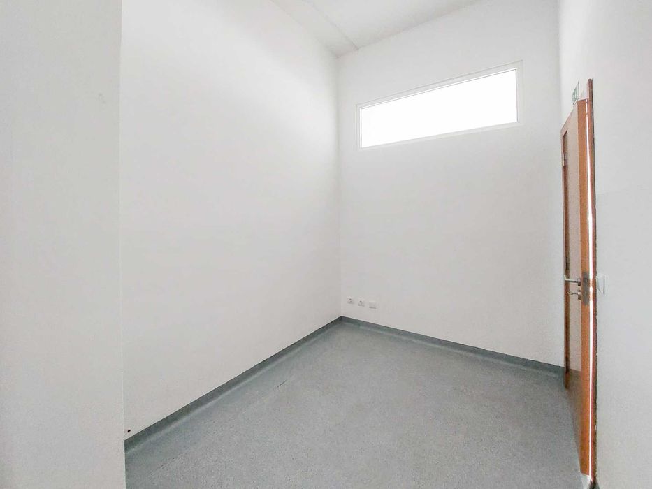 Arrendo Loja em Pombal