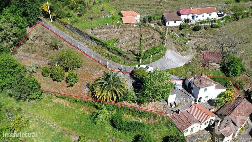 Casa de Campo T3 em Moura Morta e Vinhós de 100 m2