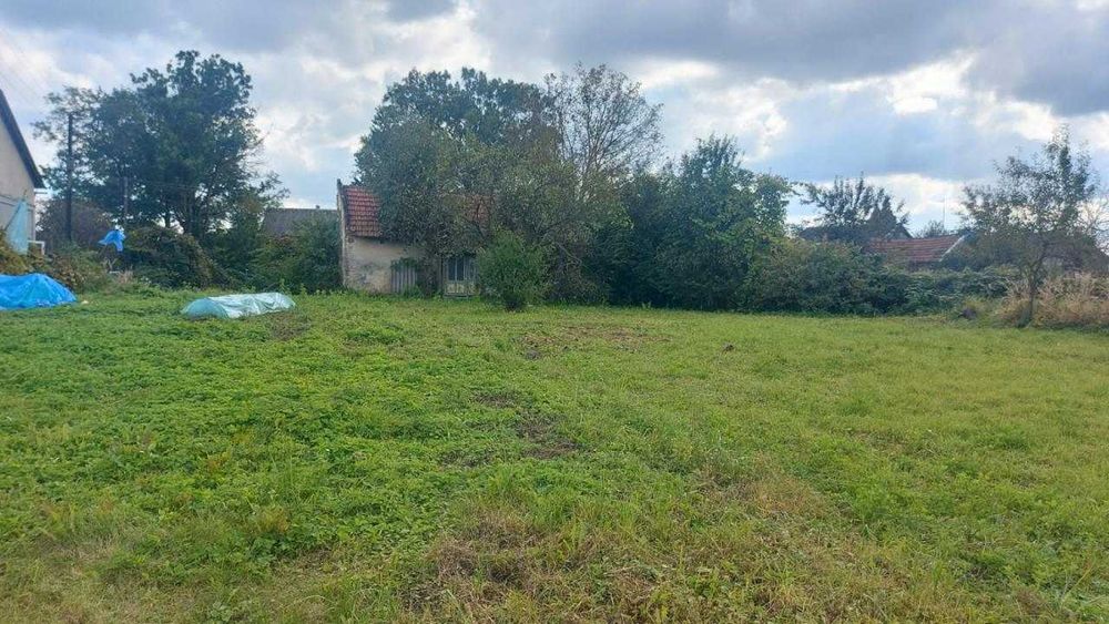 Продаж земельної ділянки 25 соток під забудову - с.Кліцько