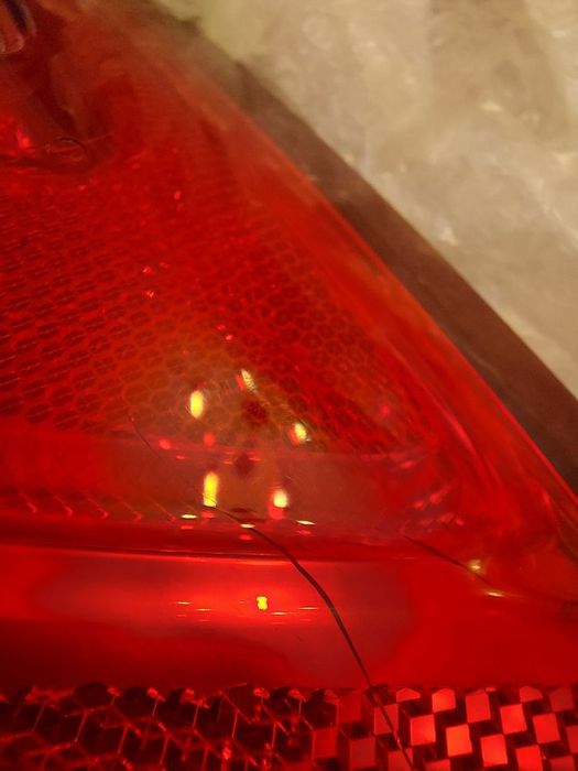 Ford Fusion MK5 Lampa prawa tył w błotnik