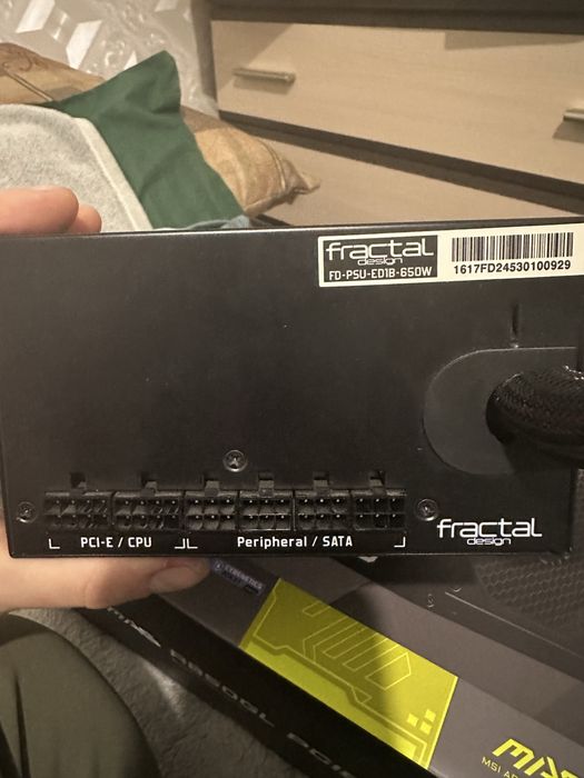 Блок питания Fractal FD-PSU-EDIB-650W