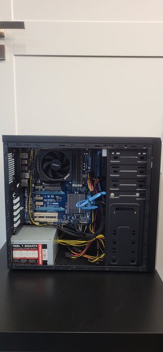 Komputer stacjonarny