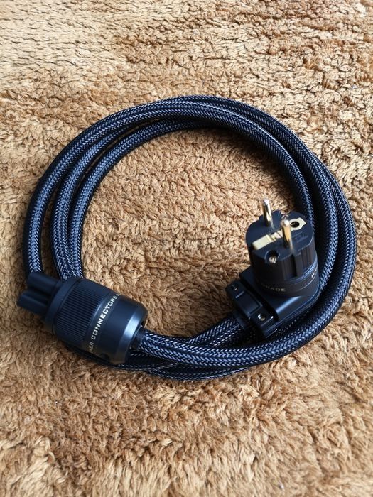 Kabel zasilający audio Melodika 3x2.5 mm dł 2.0m Wtyki kątowe - proste