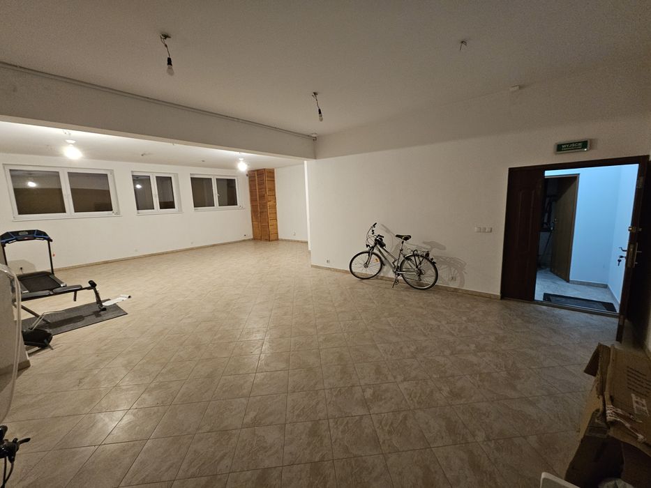 Lokal do wynajęcie Pod Arkadami (Usługi / biuro)