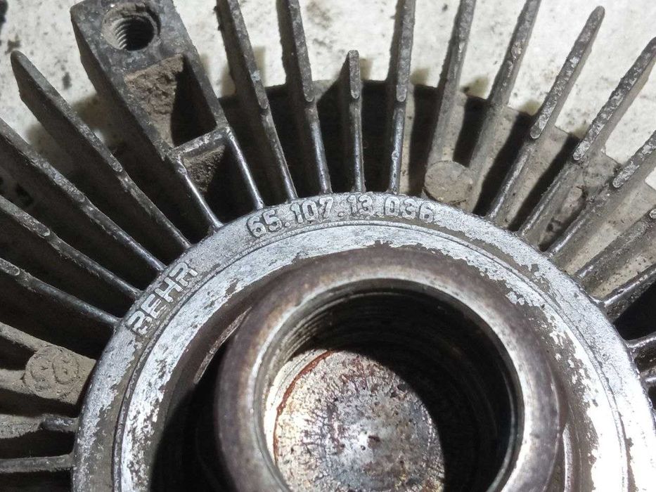 Муфта вентилятора віскомуфта Audi A4 B5 1.9 TDI 96-01 BEHR 6510713036