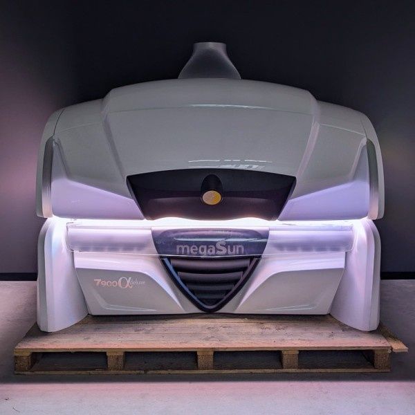 Продам супер бизнес студия загара .Продажа соляриев,П.Григоренко 3