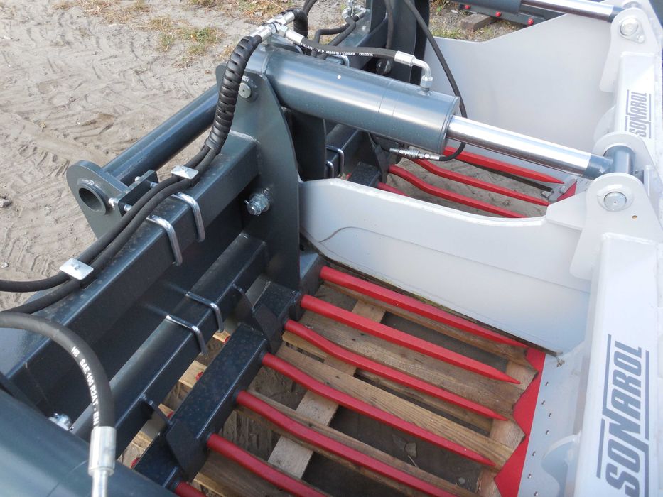 SONAROL Wycinak Szczękowy Kiszonki 2m Ładowarka Manitou Merlo JCB Cat