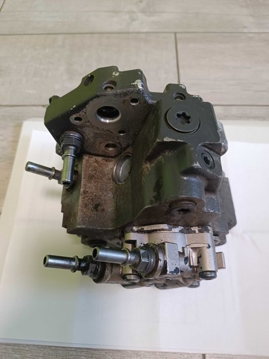 Регулятор насоса палива CASE NEW HOLLAND BOSCH 2445110060 0440020095