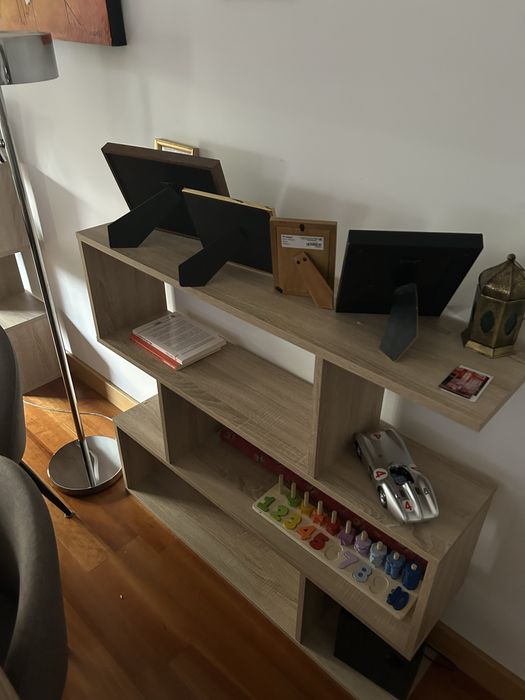Estantes para sala