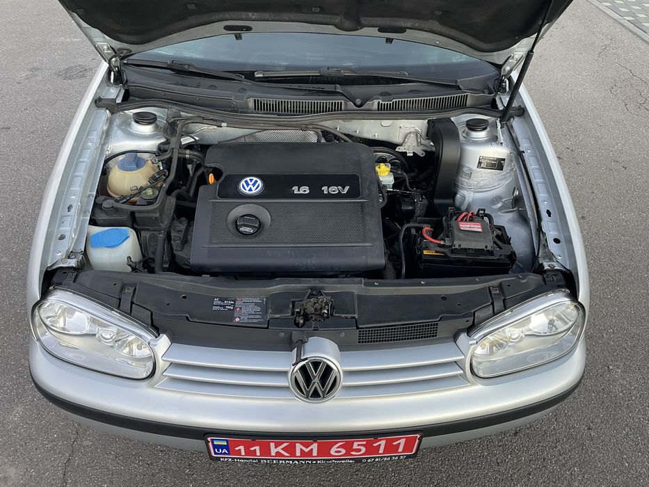 VW Golf 4 1.6 2001рік 154тис.км