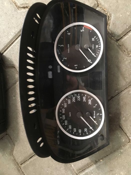 Licznik zegary 2.5d 3.0d 3.5d BMW E60 E61 69.58.600