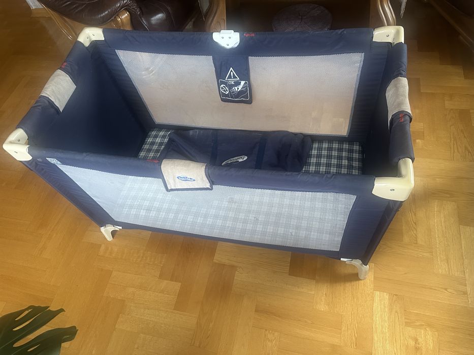 Łóżeczko składane dziecięce