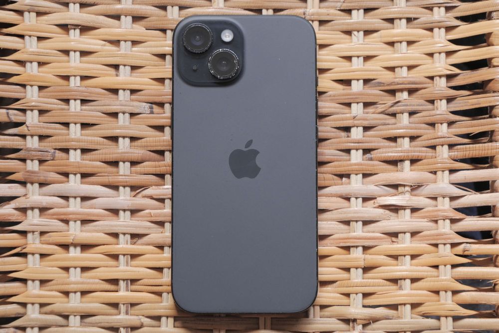 iPhone 15 Preto 128GB