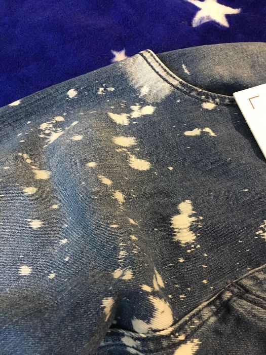Джинсы siksilk.