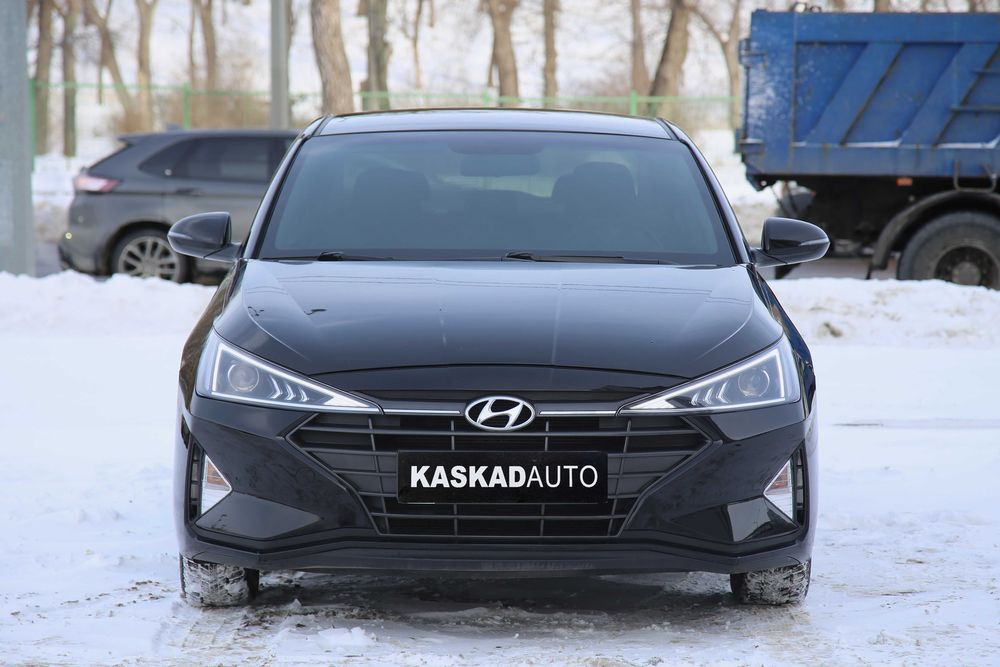 Hyundai Elantra 2020