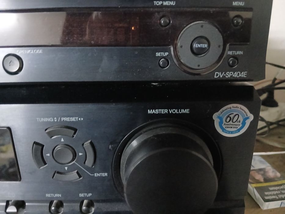 ONKYO amplituner, dvd instrukcja i piloty