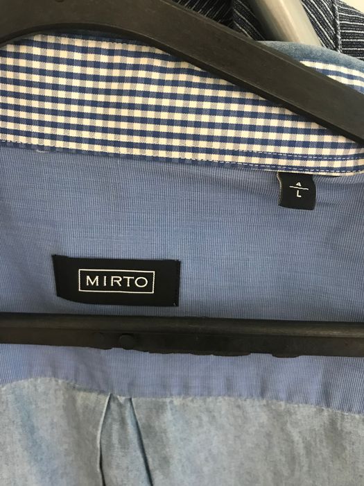 Camisa da marca Mirto