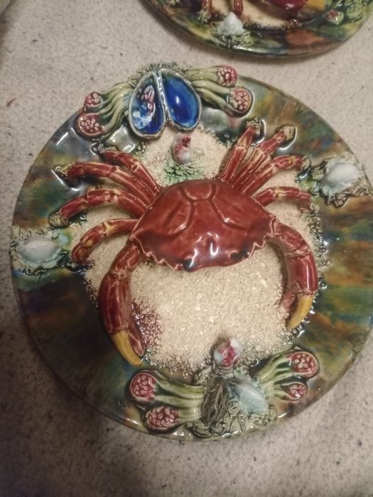 Dois pratos faiança portuguesa