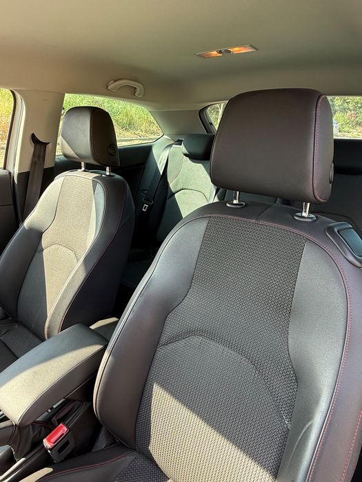 SEAT Leon — fotografia 6
