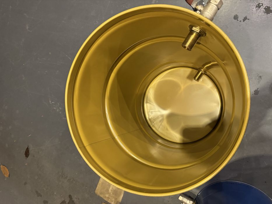 Beczka Beczki 60L stalowe Wodę do Kampera działkę Szczelne z Zaworami