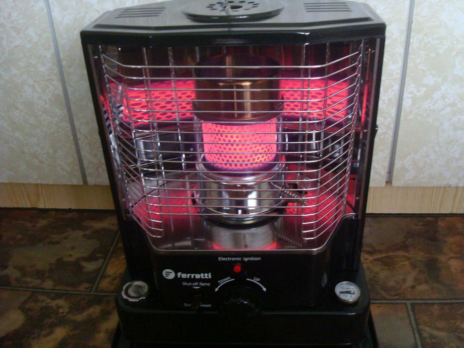 Piecyk naftowy 2400 W FERRETTI FRN-2400