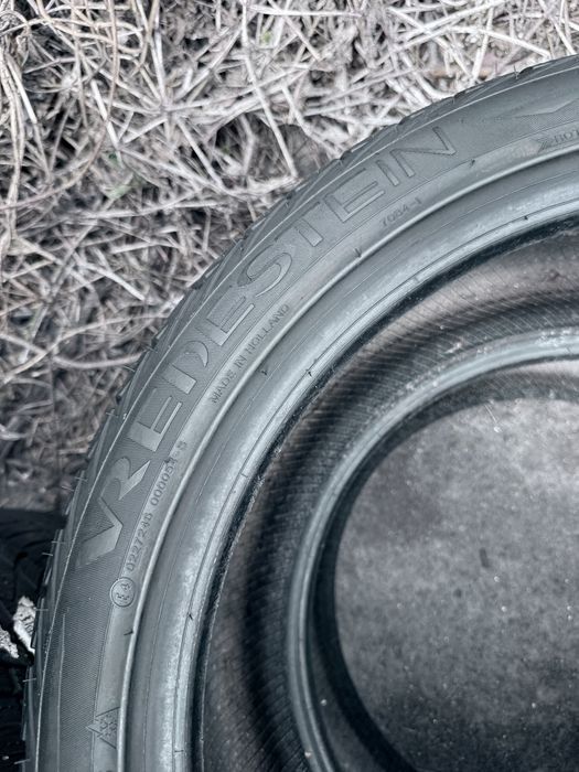 245 40 18 Vredestein Xtreme S 85% 2024 Шини Зима