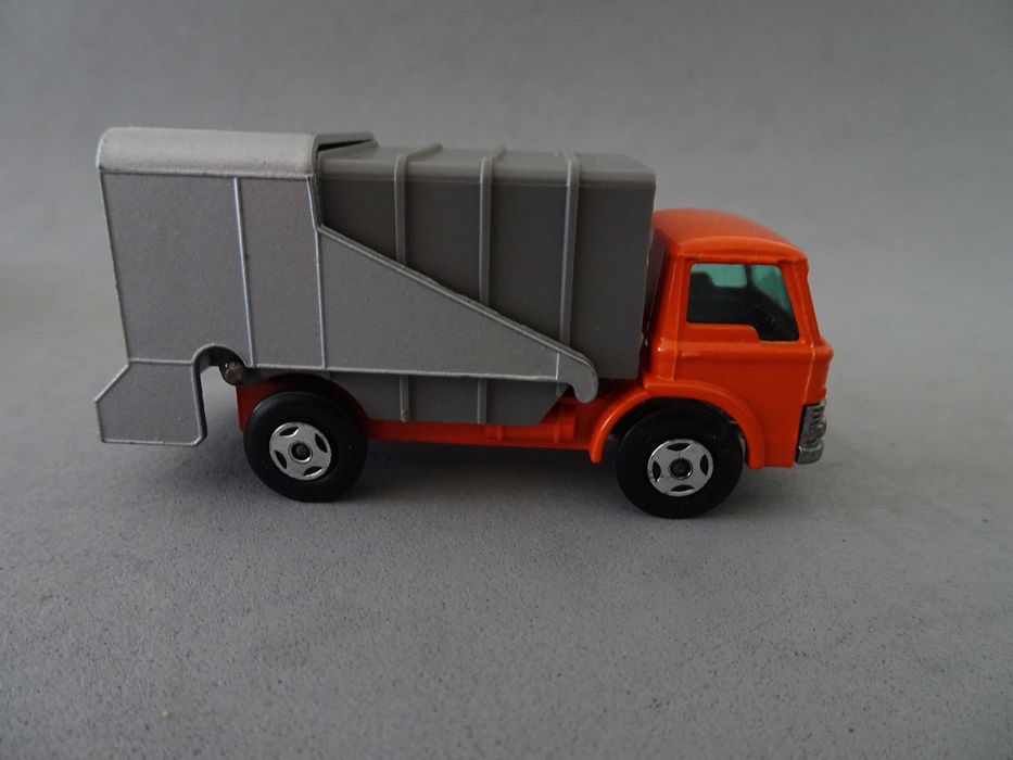 Miniatura Matchbox Superfast 7 - Ford Refuse Truck