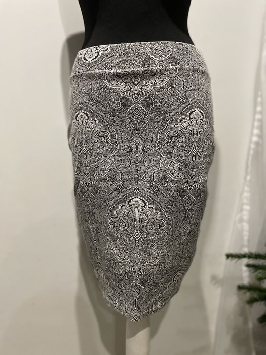 Spódnica ołówkowa Amisu S 36