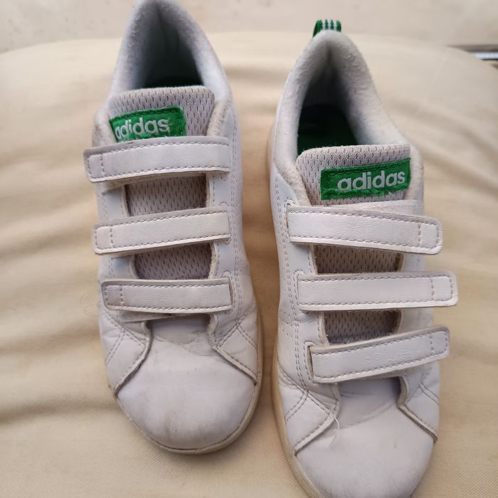 Adidas Children's Tennis Shoes Size 34