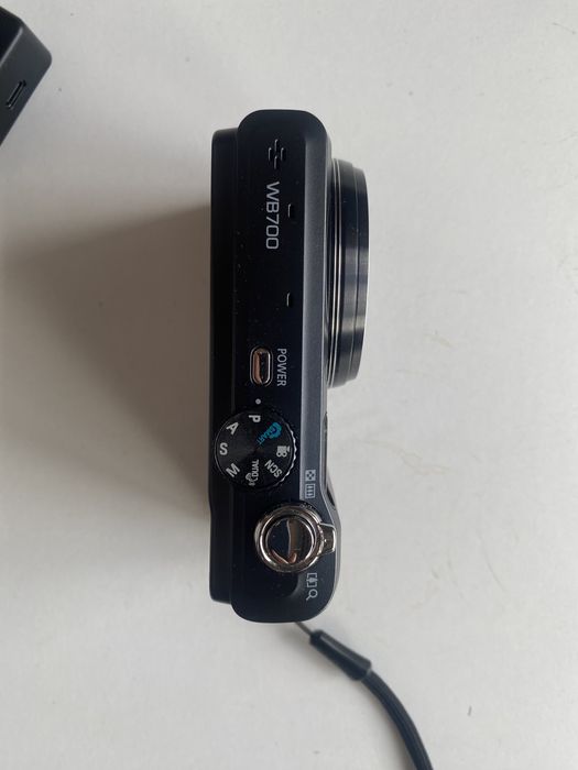 Samsung WB700 CCD digicam 14 Mp zoom 18x (como nova) schneider lumix sony