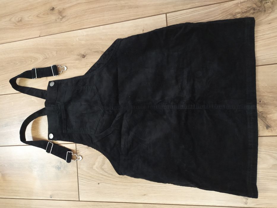 Sztruksowa ogrodniczka