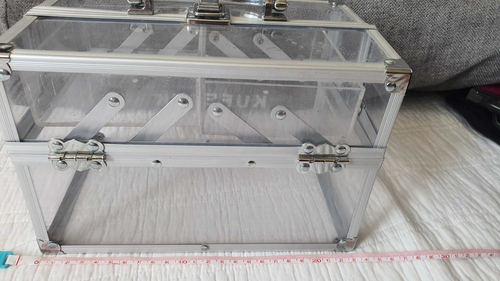 Kuferek total clear kosmetyki aluminiowy