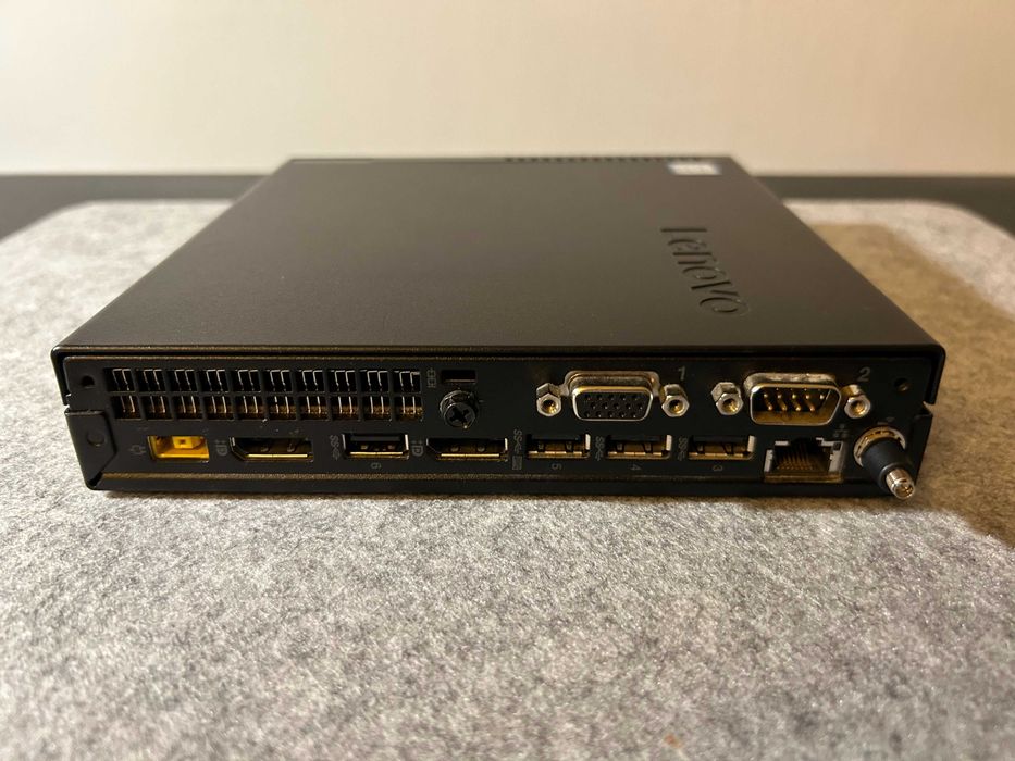 Bardzo ładny komputer Lenovo ThinkCentre m710q min i5 16GB 256SSD wifi