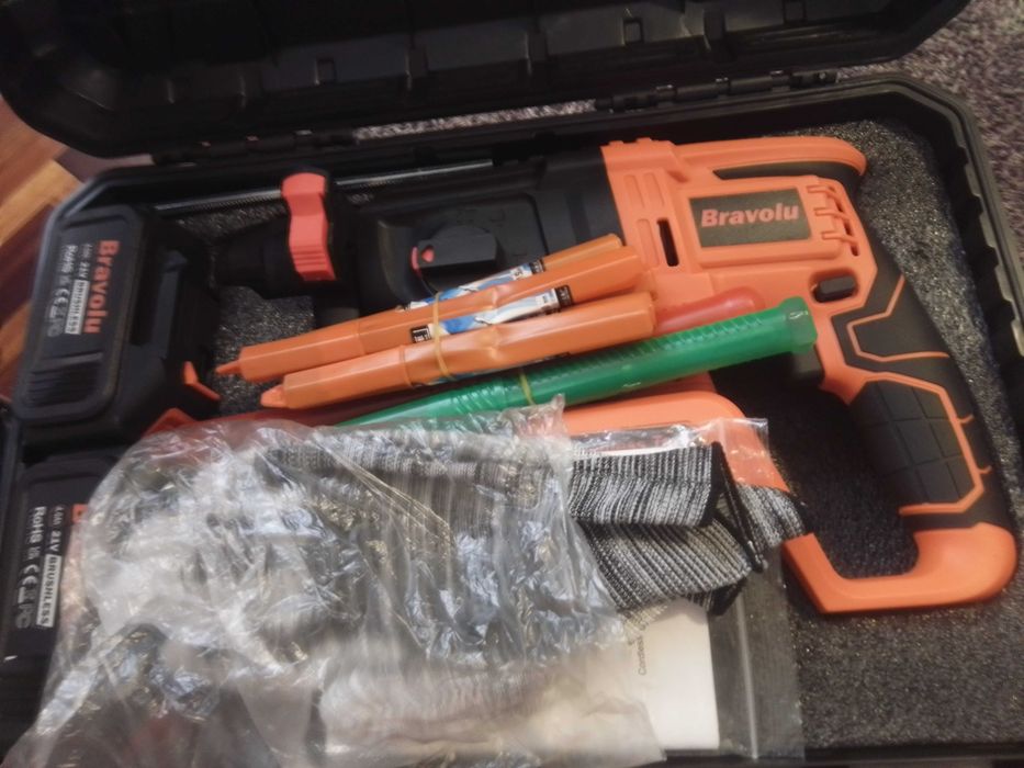 Martelo Multifunções kit. 199€. Oportunidades