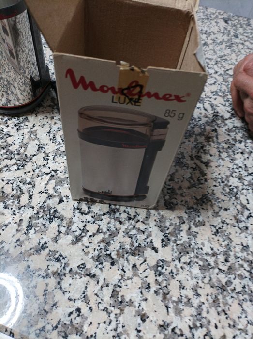 Moinho de café eletrico