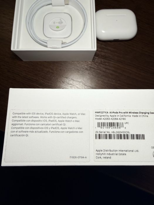 Оригінал Apple AirPods Pro Навушники