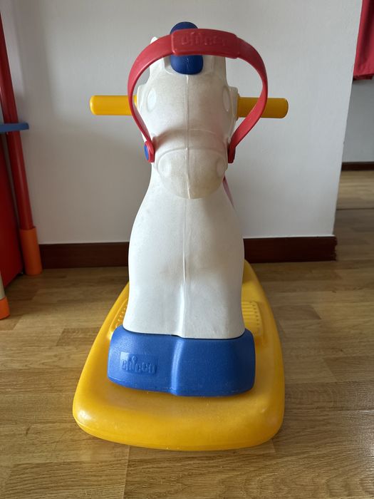 Cavalinho de brinquedo crianca chico