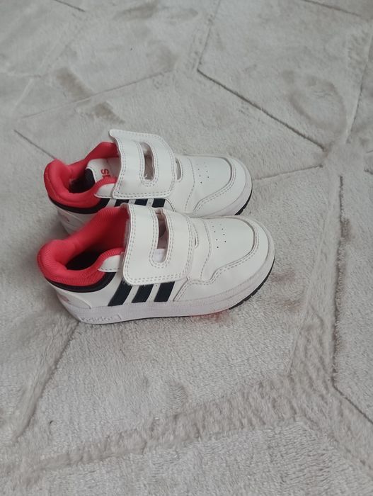 Buciki Adidas 24 25 zl