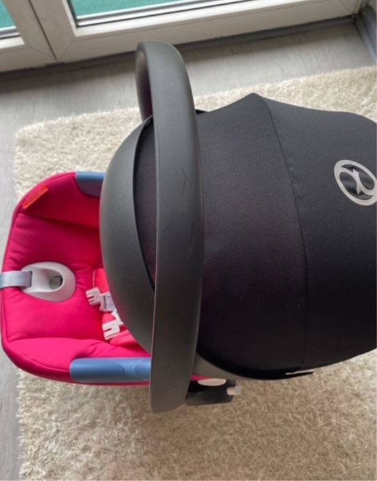 Автокрісло cybex Aton m
