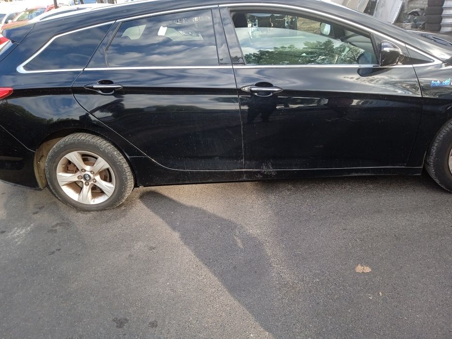 hyundai i40 NKA kombi drzwi prawe przód Ładne do założenia wysyłka