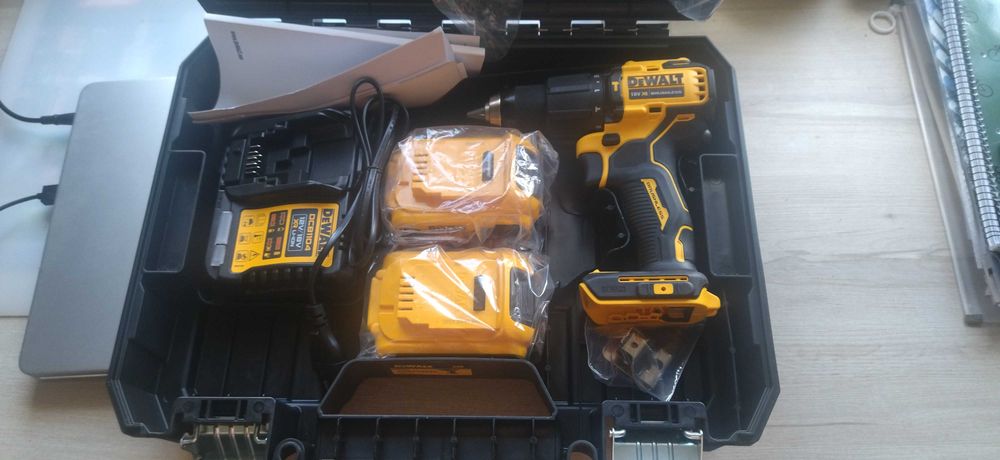 NOWA wkrętarka udarowa DEWALT DCD709P2T 18V