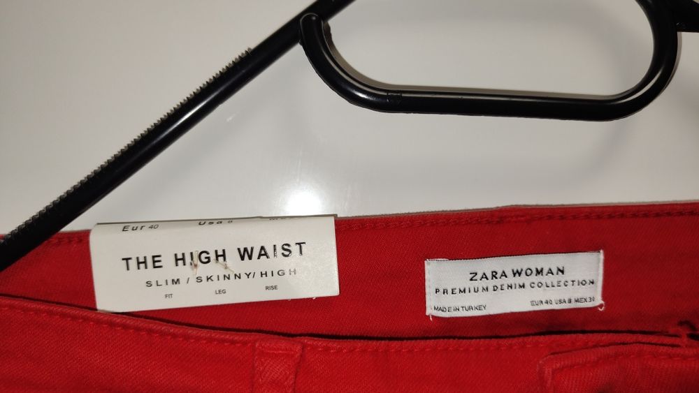 Spodnie Zara r. 8 / S NOWE czerwone lampas