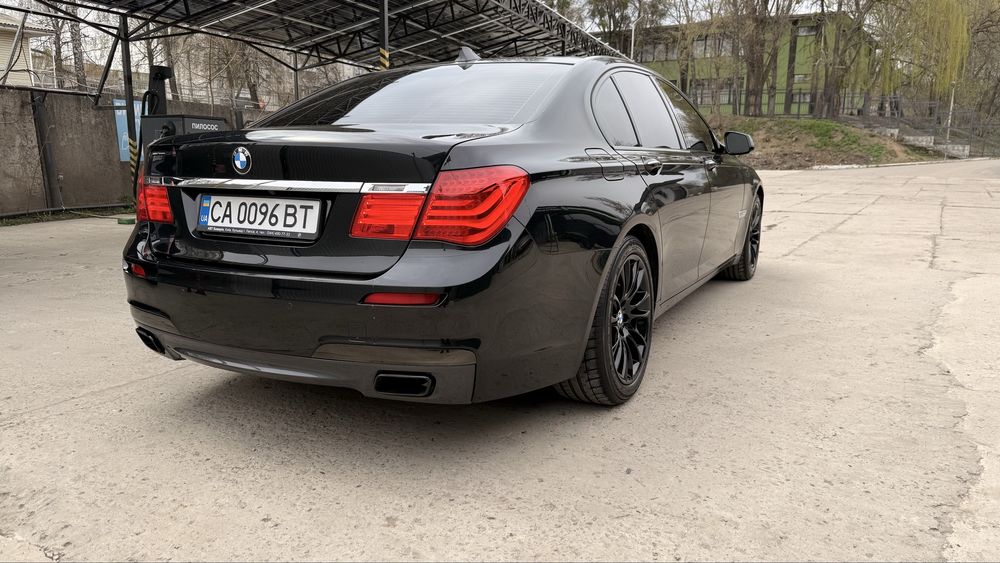 BMW 7 Series 2010 VIN WBAKC01050C498691 фото оголошення 10 з 24