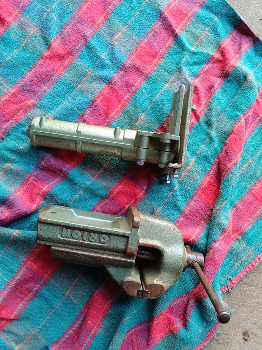 Imadło przemysłowe ślusarskie niemieckie Orion 50kg + podnośnik 125mm